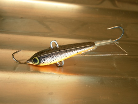 ruskeakiiski 60mm.jpg