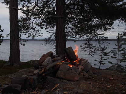 Ensimmäinen ilta 1.jpg