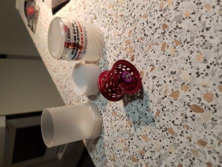 Kevennetty matalapuola.