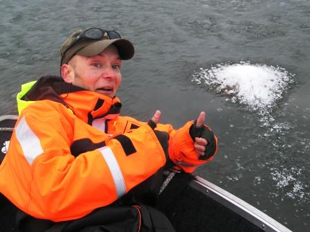 Harvemmin on tullut veneellä törmättyä kairanreikiin...