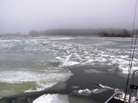 Läpi vaan, saatana!