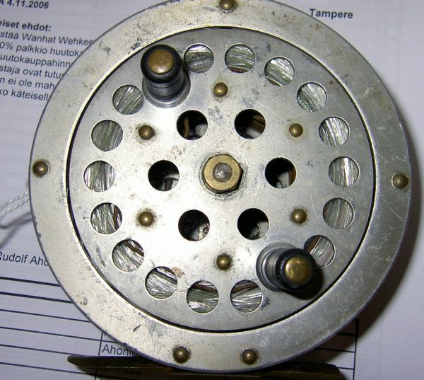 DAM Pyramidal 3190 p3.jpg