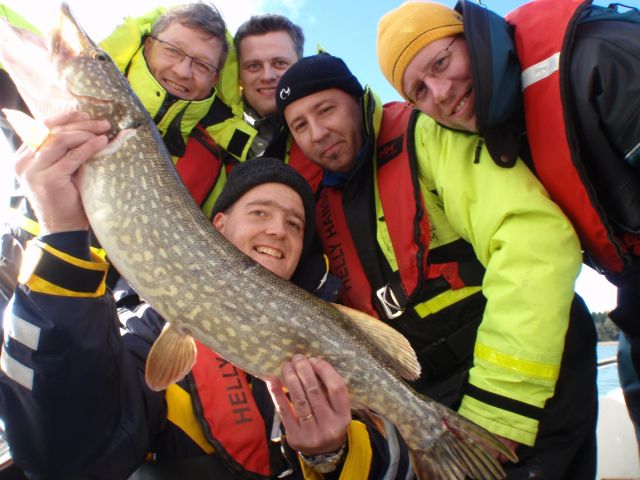 Asiakaskalastuksen "mahtihauki" pienistä voi olla tyytyväinen.