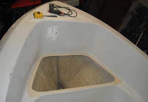 Penkki poistettu ja alusta putsattu.