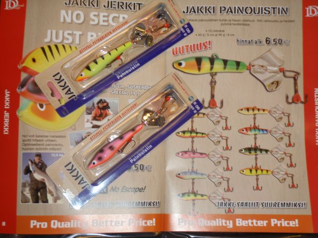 Jakki painouistimet värikoukkujen kera.