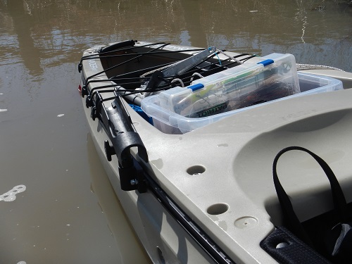 Kakkosvapa sivukiskossa taaksepäin. Ei ole tarkoitus uistella.