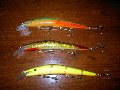 3 kpl sepentuuri hauki/kuhavaappuja 15 cm Hinta 26 euroa posteineen