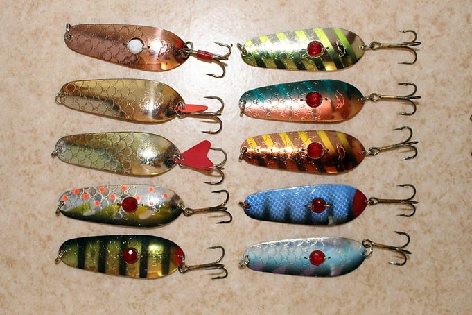 Räsäsiä, suurin osa uuden veroisia, hyviä ei niin yleisiä värejä. 43eur