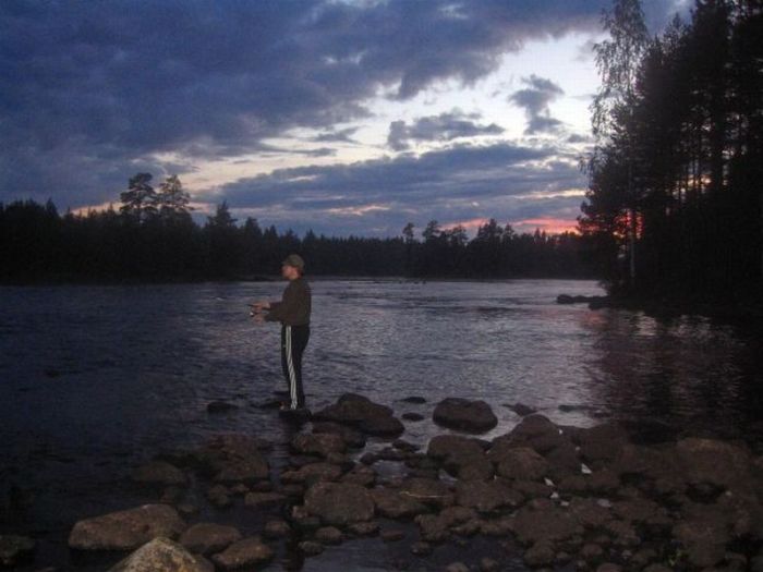 Naarakosken laavun läheltä