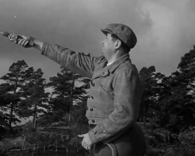 yle - elävämuisti.fi - veèn`koira veingotteli 6.JPG