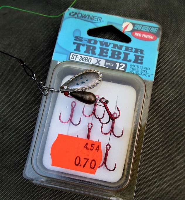 pilkkuja ja viiruja ---- 1300 ----.jpg