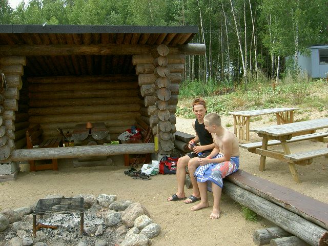 Asshole ja Patu rillillä.jpg