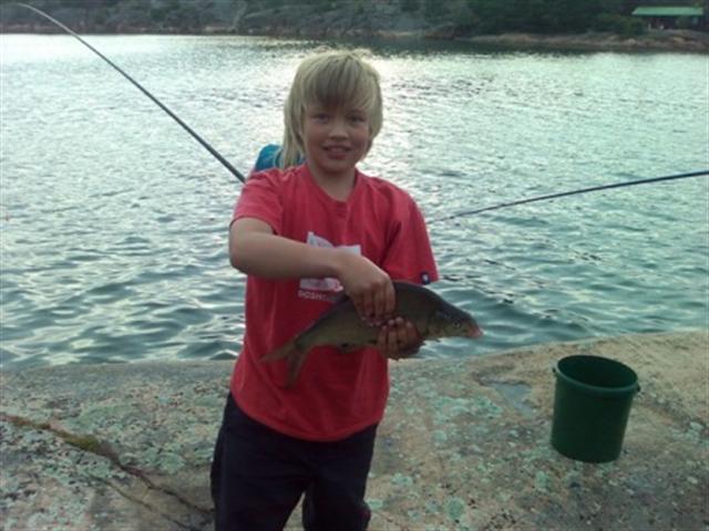 Eetu ja lahna (Small).jpg