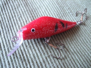 60mm lohivaappu (pumu Ässät logolla)