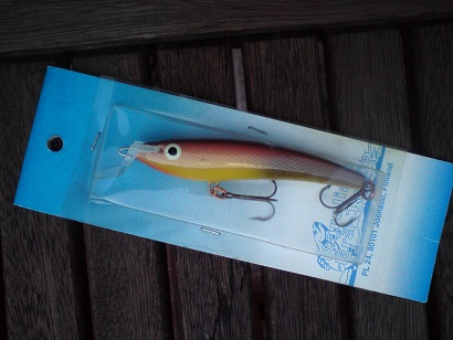 Karelian vaappu avaamattomassa pakkauksessaan.  7e.