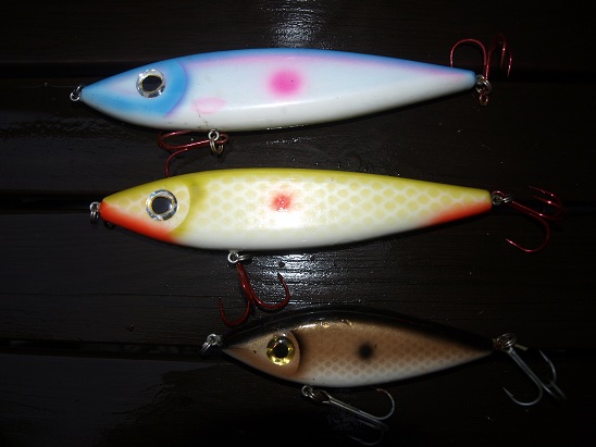 toi pienempi on mitaltaa 13cm ja paino 65g