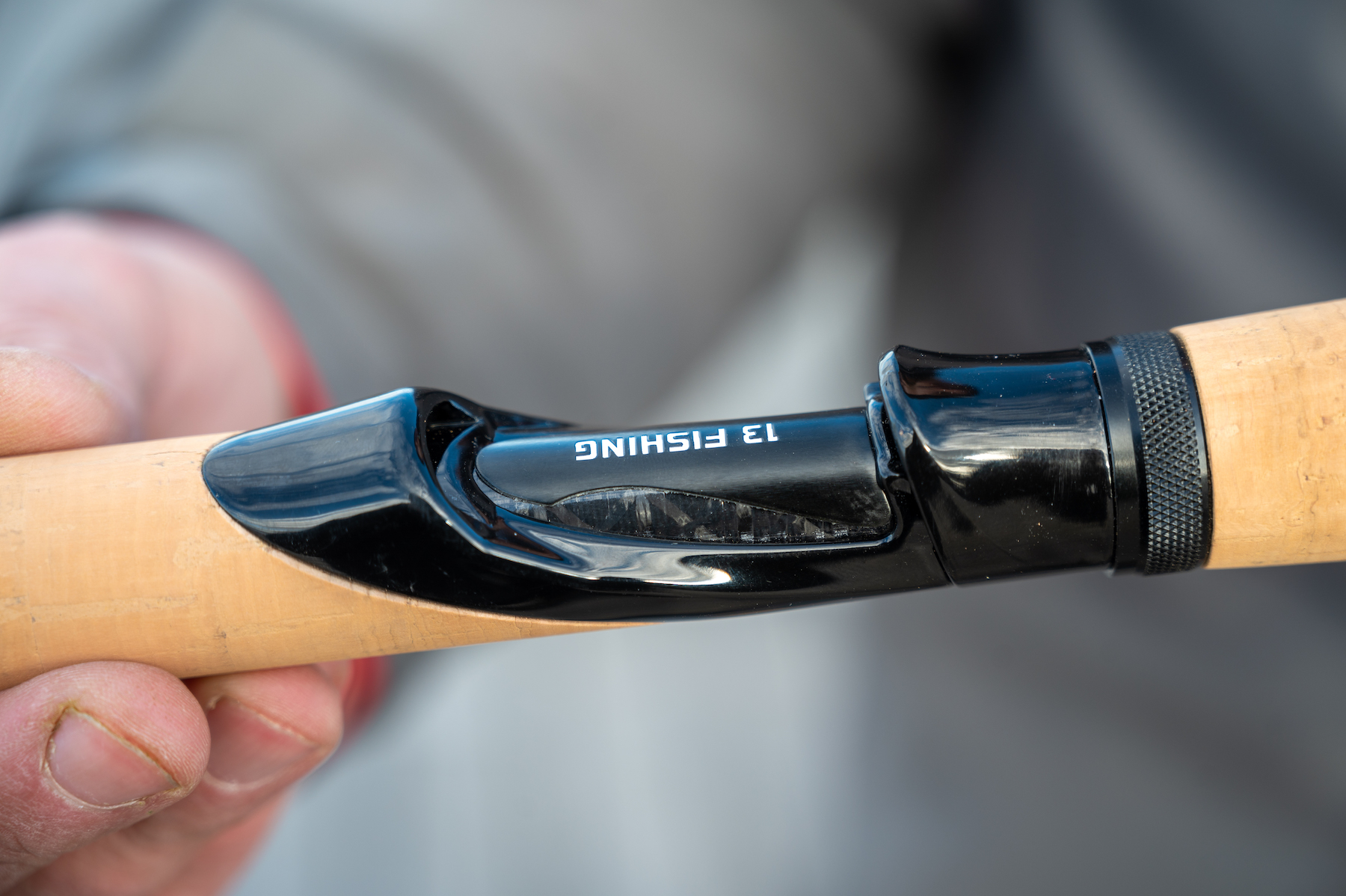 Suomessa suunniteltu – 13 Fishing Open 8'6" -meritaimenvapa 13fishingomenblack1